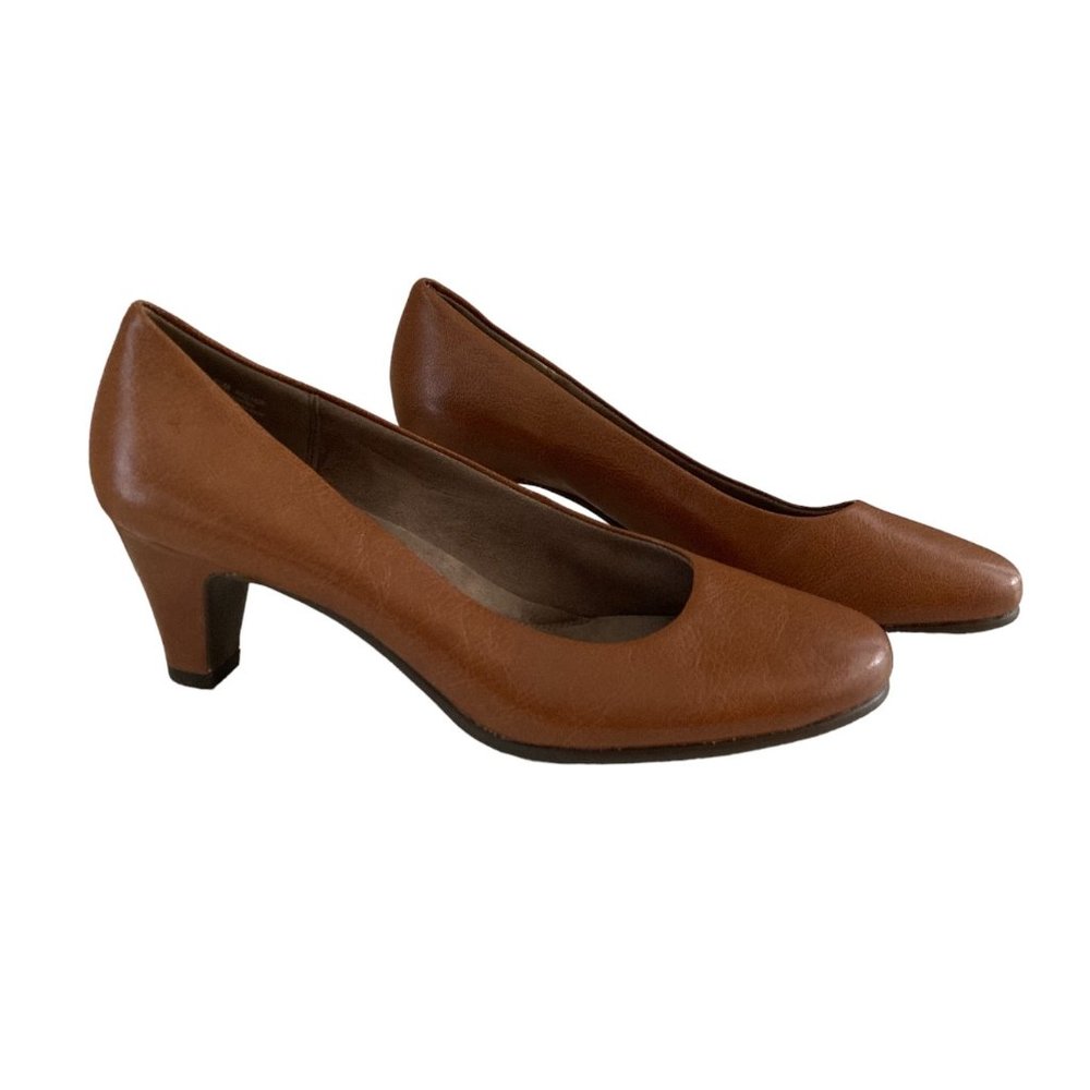 Aerosoles Nude Tan Brown Leather Heels Size 8.5